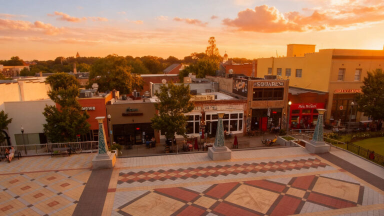 Decatur square, Gwinnett, GA, USA.